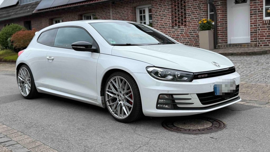 VW Scirocco 168.000 km 15.000 &euro; Gelsenkirchen 45892