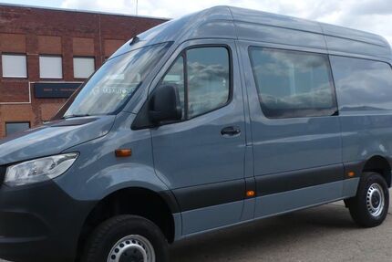Mercedes-Benz Sprinter 248.497 km 39.950 &euro; Essen 45309