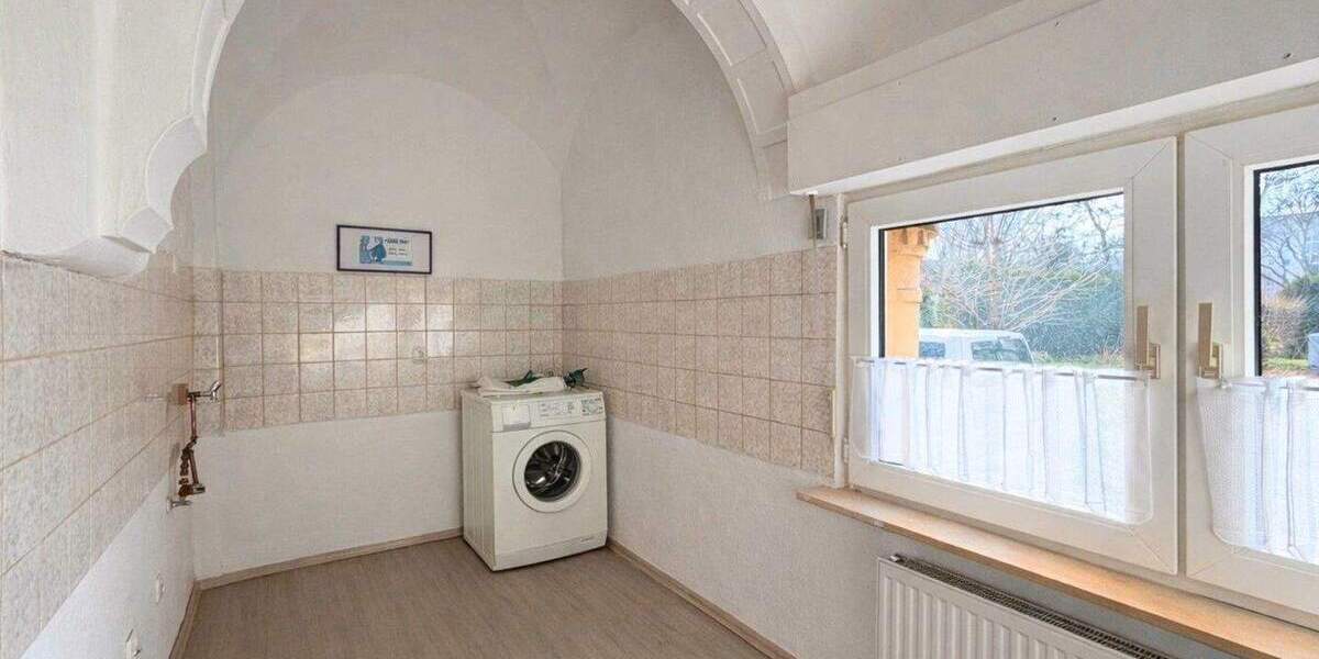 Reihenendhaus Gelsenkirchen Bismarck - 6 Zimmer, 200 m&sup2;, 249.000&euro; | Angebot:25427582