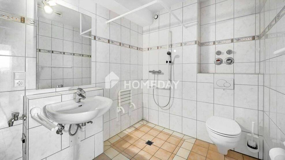 Barrierefreie 2 Zimmerwohnung mit Balkon und Aufzug in Dortmund BaropHombruch