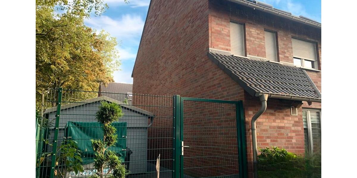 Großzügiges Reihenhaus mit Garten und Garage in Gelsenkirchen 4.5 zimmer