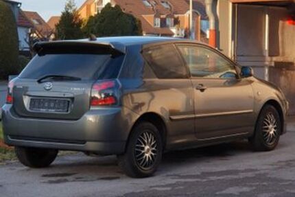 Toyota Corolla 72.000 km 4.499 &euro; Mettmann 40822