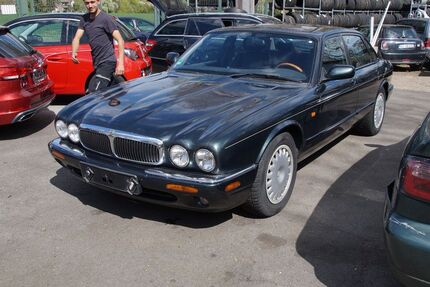 Jaguar XJ 290.000 km 1.750 &euro; Bochum 44793