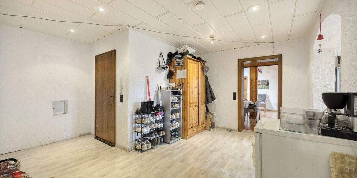 Etagenwohnung Castrop-Rauxel Frohlinde - 5 Zimmer, 176 m&sup2;, 340.000&euro; | Angebot:25301862