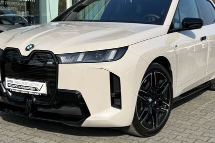 BMW iX 26.684 km 93.960 &euro; Mülheim 45472