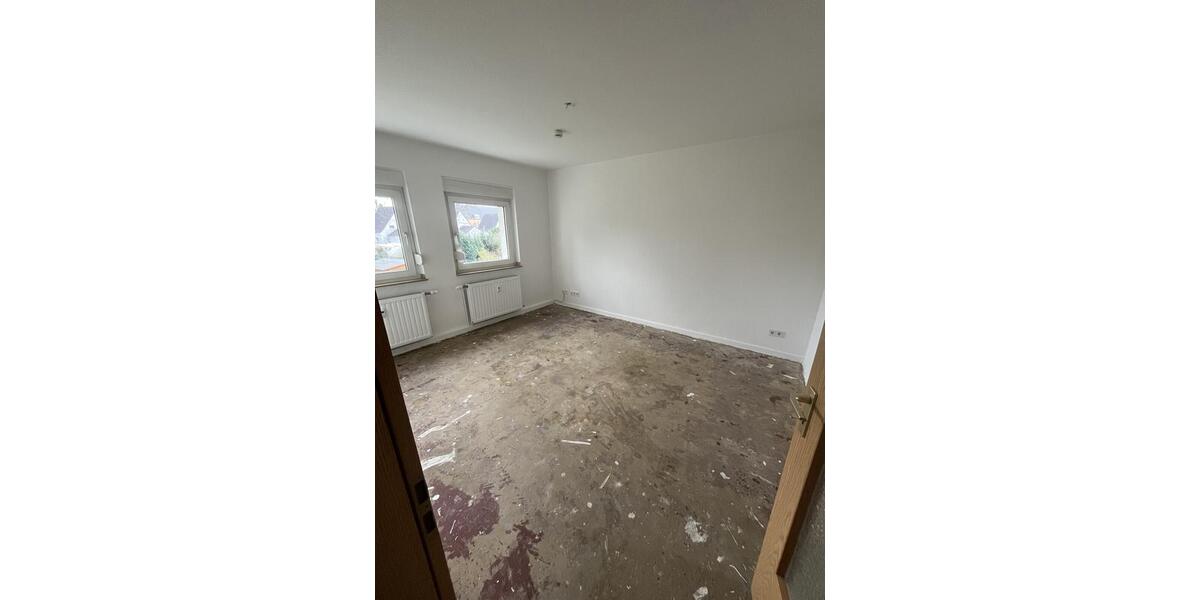 Etagenwohnung Moers Rheinkamp - 3.5 Zimmer, 55 m&sup2;, 411&euro; | Angebot:25665145
