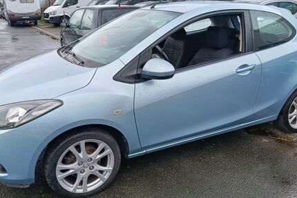 Mazda 2 119.000 km 3.690 &euro; Recklinghausen 45659