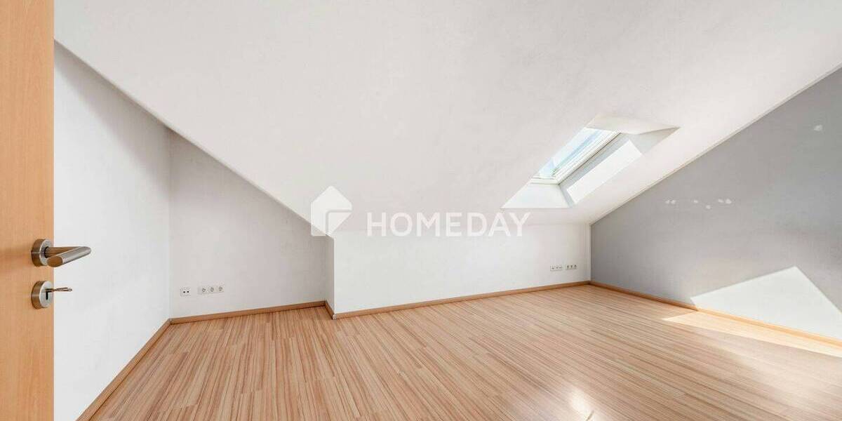 Etagenwohnung Bochum Harpen - 5 Zimmer, 131 m&sup2;, 289.000&euro; | Angebot:26513272