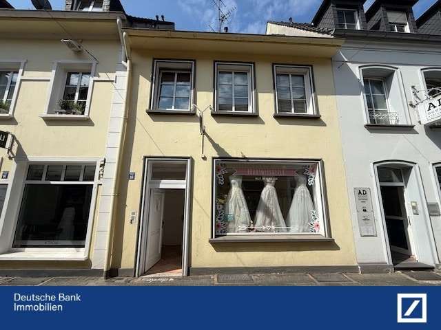 Einzelhandel in Moers 900 € 102 m²