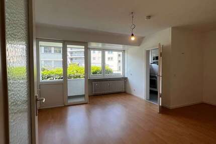 Wohnung Essen Stadtbezirk II - 1 Zimmer, 36 m&sup2;, 470&euro; | Angebot:26939211
