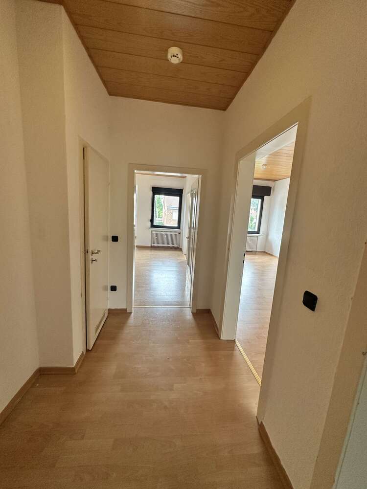 Wohnung zum Kaufen in Duisburg 127.000 € 68.56 m²