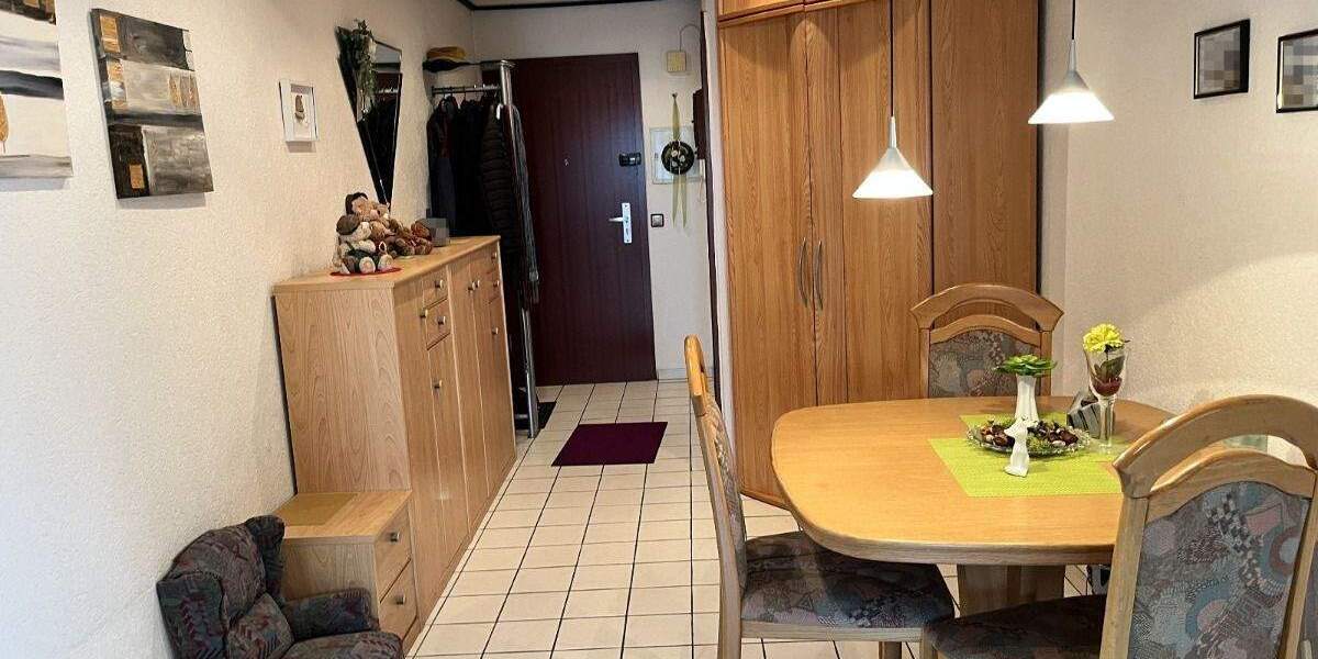 Etagenwohnung Duisburg Bergheim - 3 Zimmer, 81 m&sup2;, 175.000&euro; | Angebot:25746767