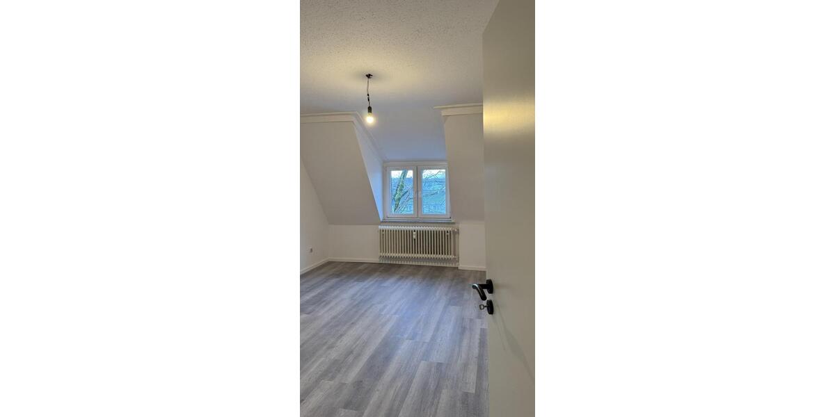 Erstbezug nach Sanierung 3. OG in Bochum-Langendreer 4 zimmer