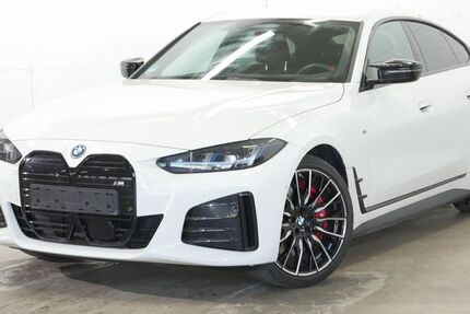BMW i4 25.725 km 56.930 &euro; Mülheim 45472