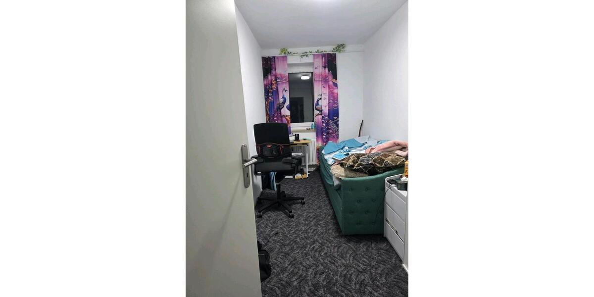 Etagenwohnung Essen Stadtbezirk V - 3 Zimmer, 50 m&sup2;, 679&euro; | Angebot:24514737