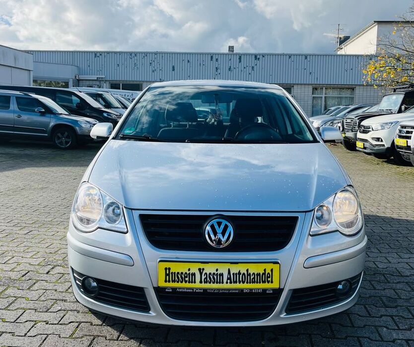 VW Polo 179.000 km 2.499 € Dortmund 44147