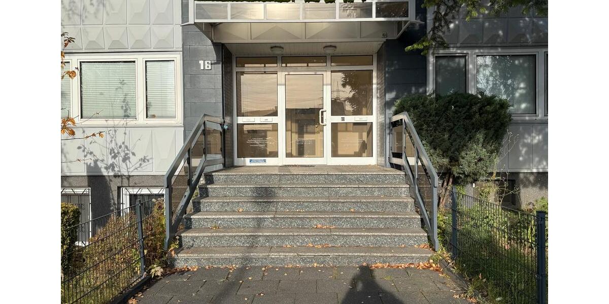 Bürofläche-Kanzlei-Studio Gewerbe Zuvermieten 3-Räume MH-Dümpten zimmer