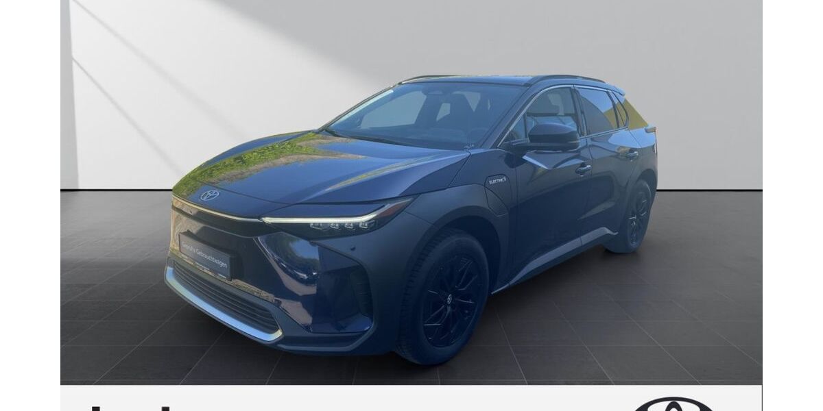 Toyota bZ4X 5.665 km 31.890 &euro; Wuppertal 42109