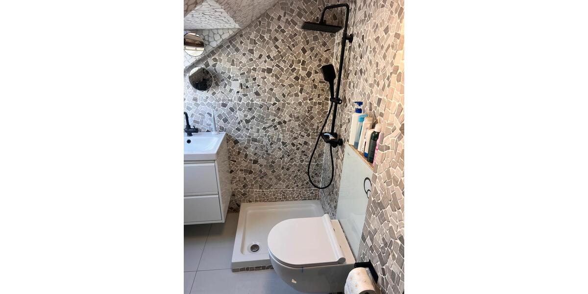 Dachgeschoßwohnung Herne Wanne-Bickern - 2 Zimmer, 46 m&sup2;, 150.000&euro; | Angebot:27285211