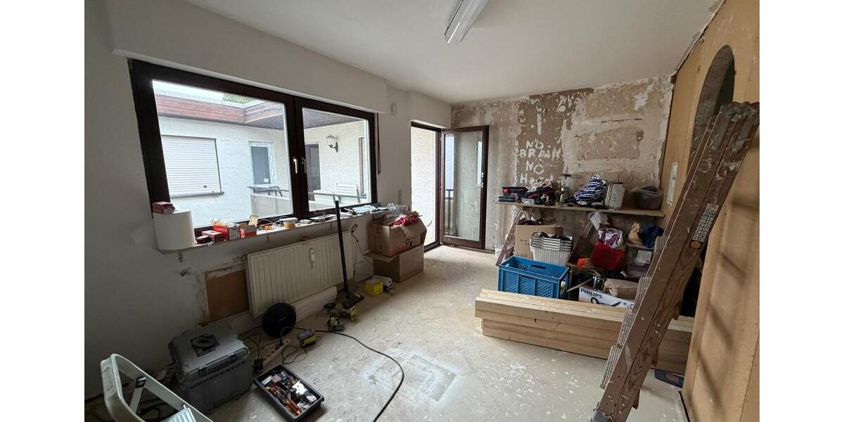 Mehrfamilienhaus Kapitalanlage teilsaniert teilvermietet zimmer