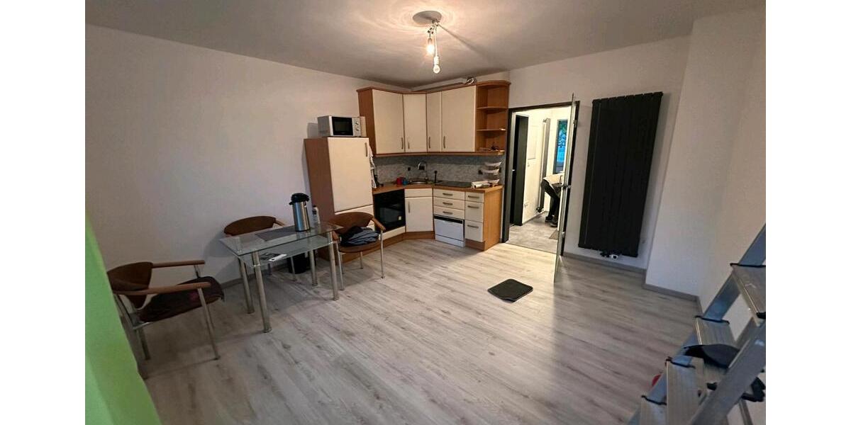 Hochparterre Essen Stadtbezirk IV - 2 Zimmer, 40 m&sup2;, 600&euro; | Angebot:26322733