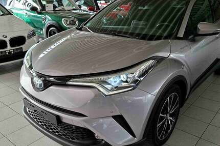Toyota C-HR 77.000 km 16.450 &euro; Essen 45139