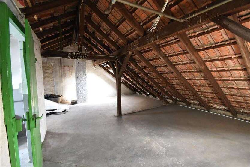 Halle in Düsseldorf 150 € 40 m²