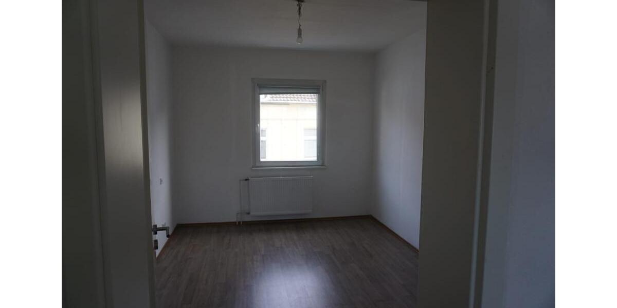 Erdgeschoßwohnung Gelsenkirchen Gelsenkirchen-Mitte - 1 Zimmer, 54 m&sup2;, 390&euro; | Angebot:26462843