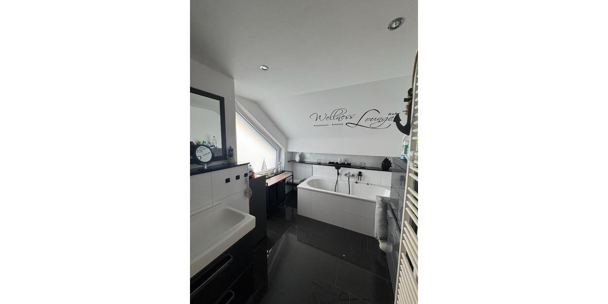 Reihenhaus Velbert Pöthen - 5 Zimmer, 175 m&sup2;, 459.000&euro; | Angebot:27484949