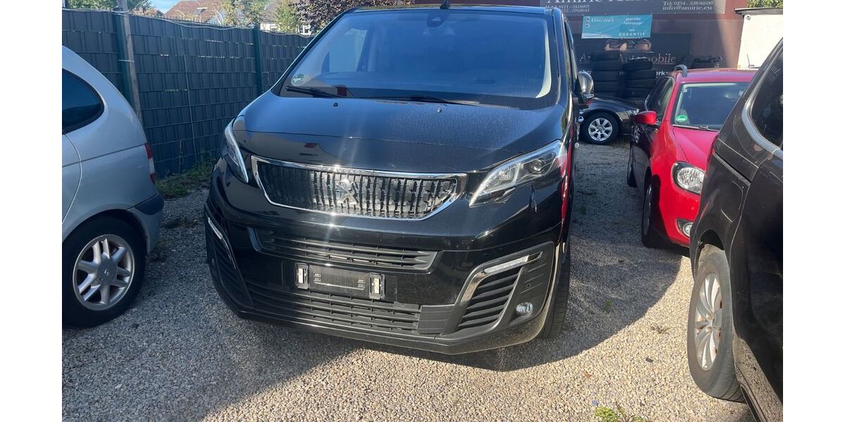 Peugeot Traveller 152.000 km 21.800 &euro; Bochum 44795