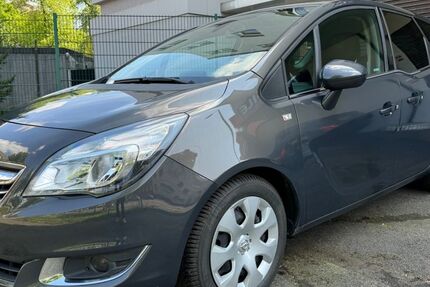 Opel Meriva 181.980 km 5.990 € Gelsenkirchen 45899