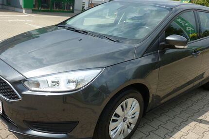 Ford Focus 168.000 km 5.650 € Essen 45144