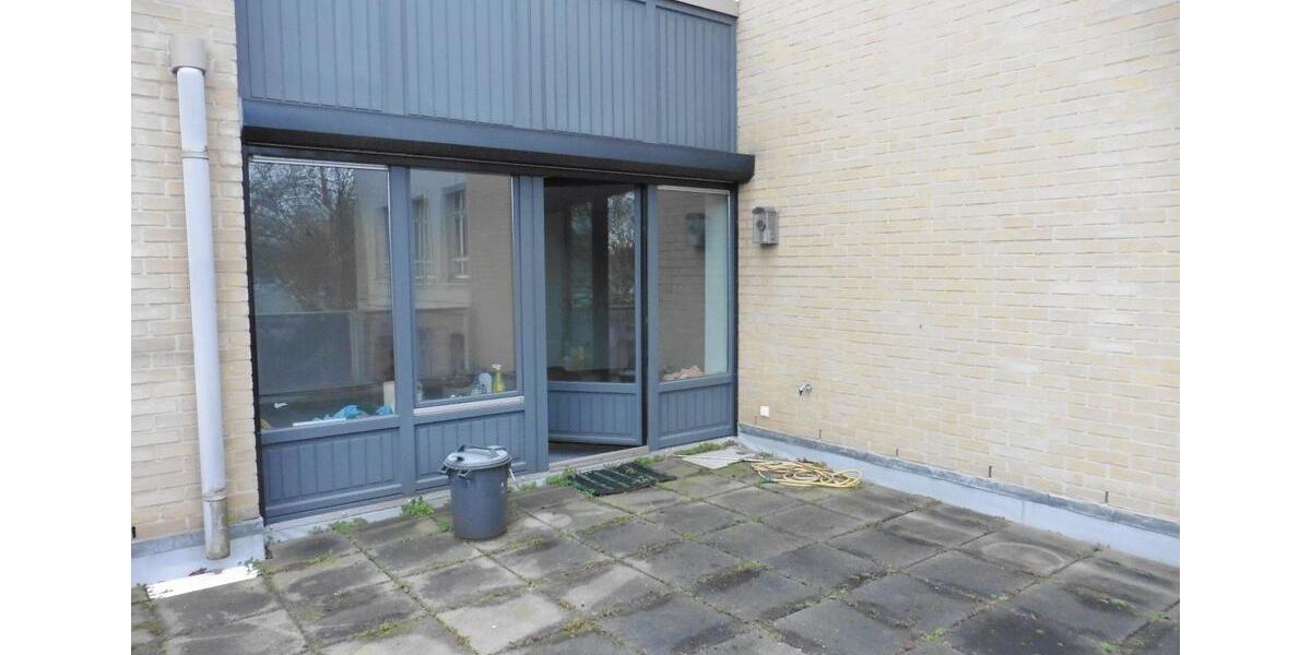 Etagenwohnung Gelsenkirchen Gelsenkirchen-Mitte - 2 Zimmer, 76 m&sup2;, 140.000&euro; | Angebot:27446944