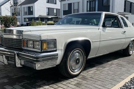 Cadillac Deville 101.350 km 13.999 &euro; Wuppertal 42329
