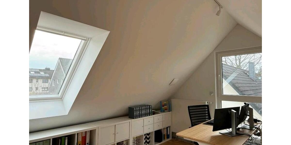 Attraktives Einfamilienhaus mit unverbaubarem Blick ins Grüne 5.5 zimmer