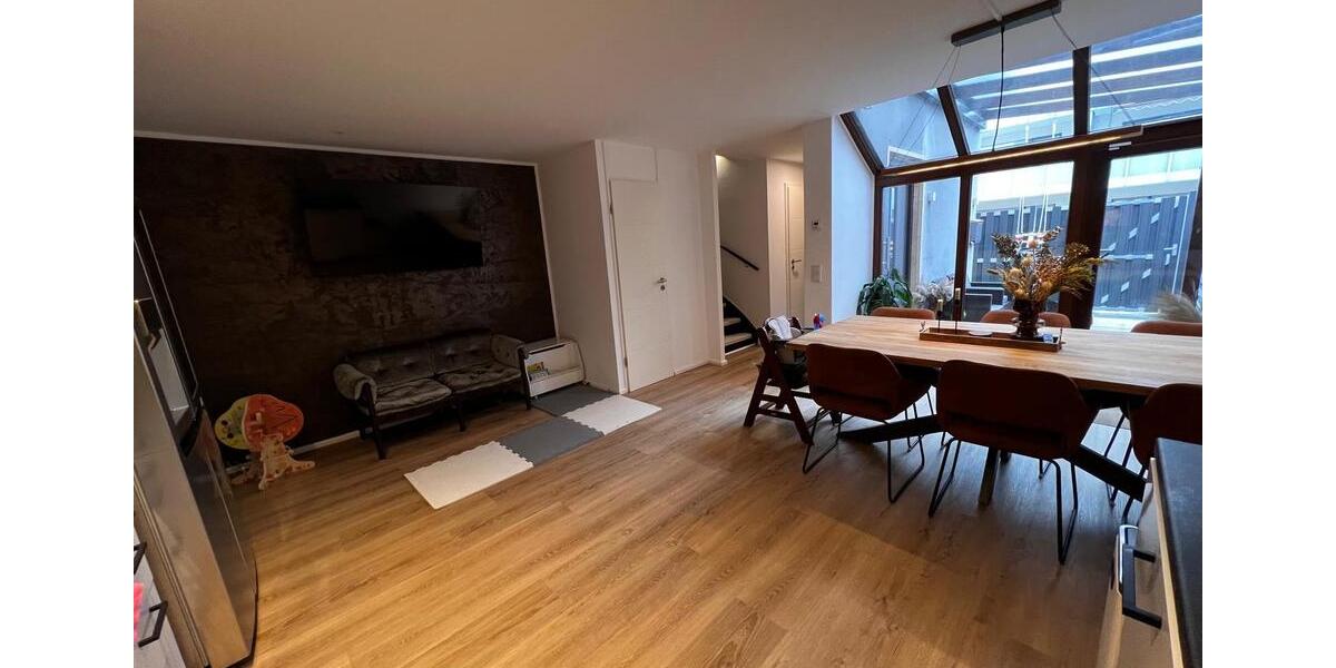 Reihenhaus Moers - 360.000&euro; | Angebot:26481680
