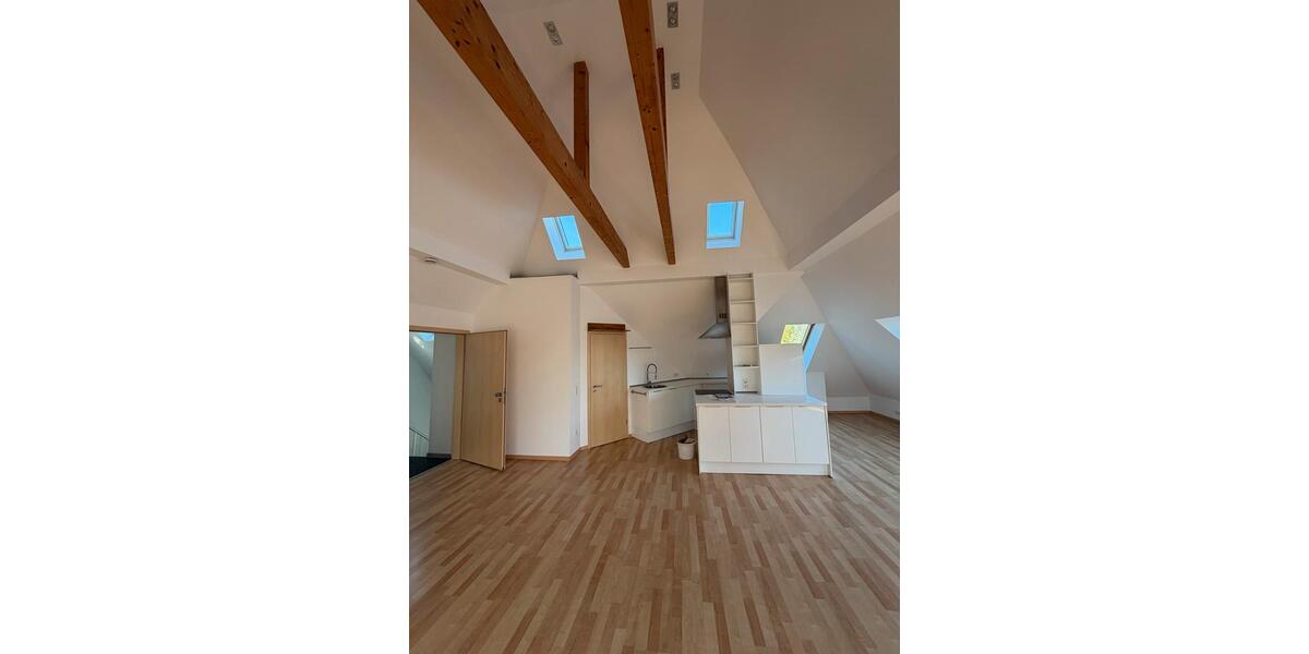 Dachgeschoßwohnung Dorsten Altstadt - 2 Zimmer, 90 m&sup2;, 810&euro; | Angebot:26476666