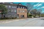 Modernisiertes 3-Parteienhaus mit Maisonette und Gartenanteil nahe Centro - Mehrfamilienhaus, Wohnhaus Oberhausen Osterfeld | Angebot:26835909