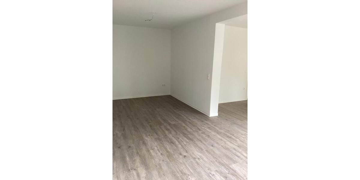 Etagenwohnung Oberhausen - 1 Zimmer, 51 m&sup2;, 334&euro; | Angebot:26160668