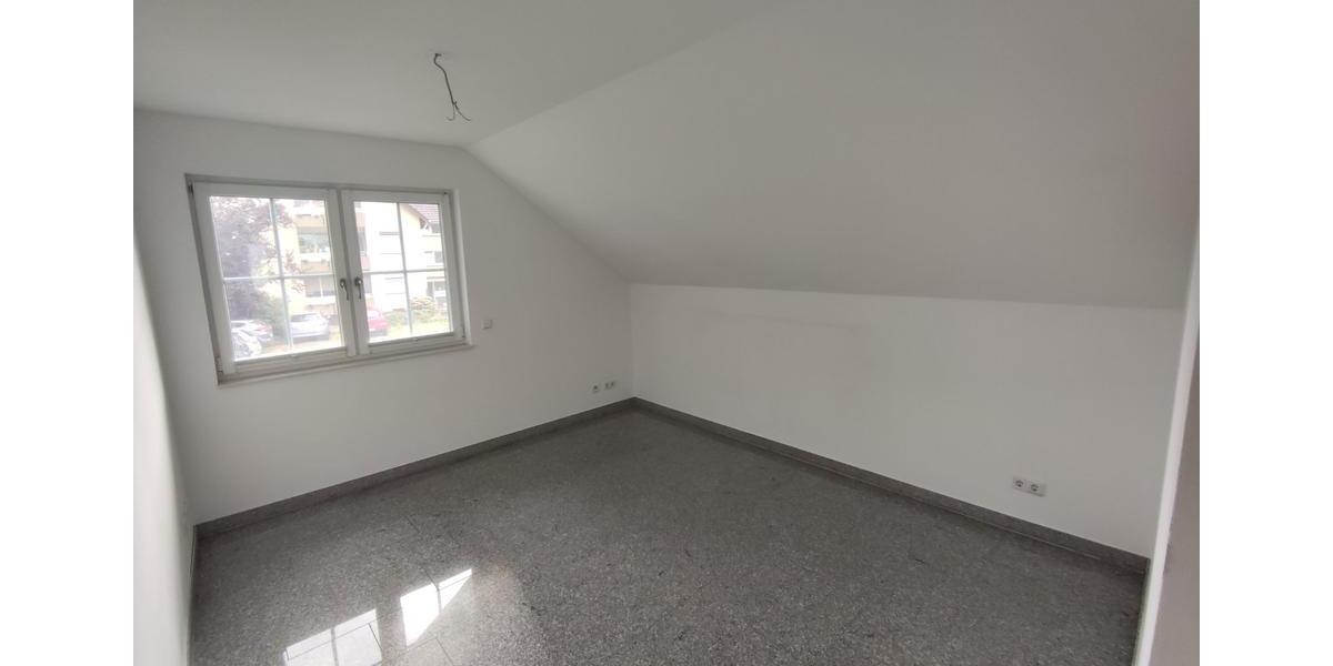 Maisonette-Wohnung mit Balkon in ruhiger Lage von Bochum (44894) 3 zimmer