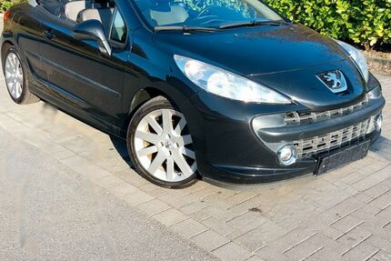 Peugeot 207 74.000 km 3.890 &euro; Wuppertal 42279