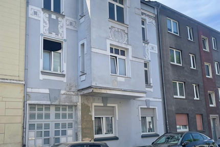 Haus zum Kaufen in Duisburg 440.000 € 440 m²