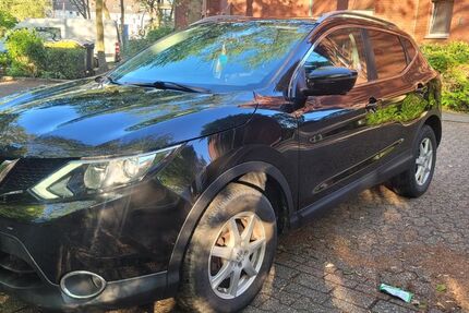 Nissan Qashqai 81.700 km 6.700 &euro; Castrop Rauxel 44579