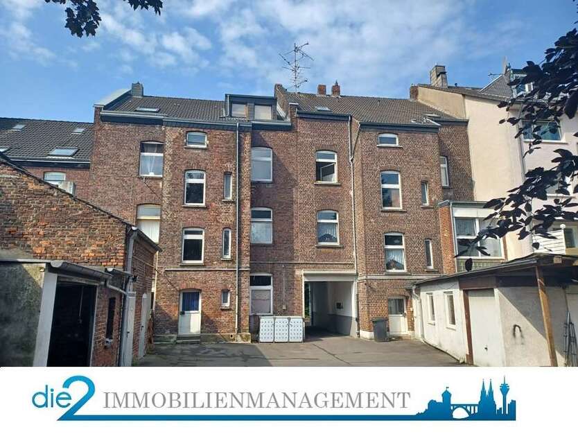 Haus zum Kaufen in Düsseldorf 1.250.000 € 636 m²