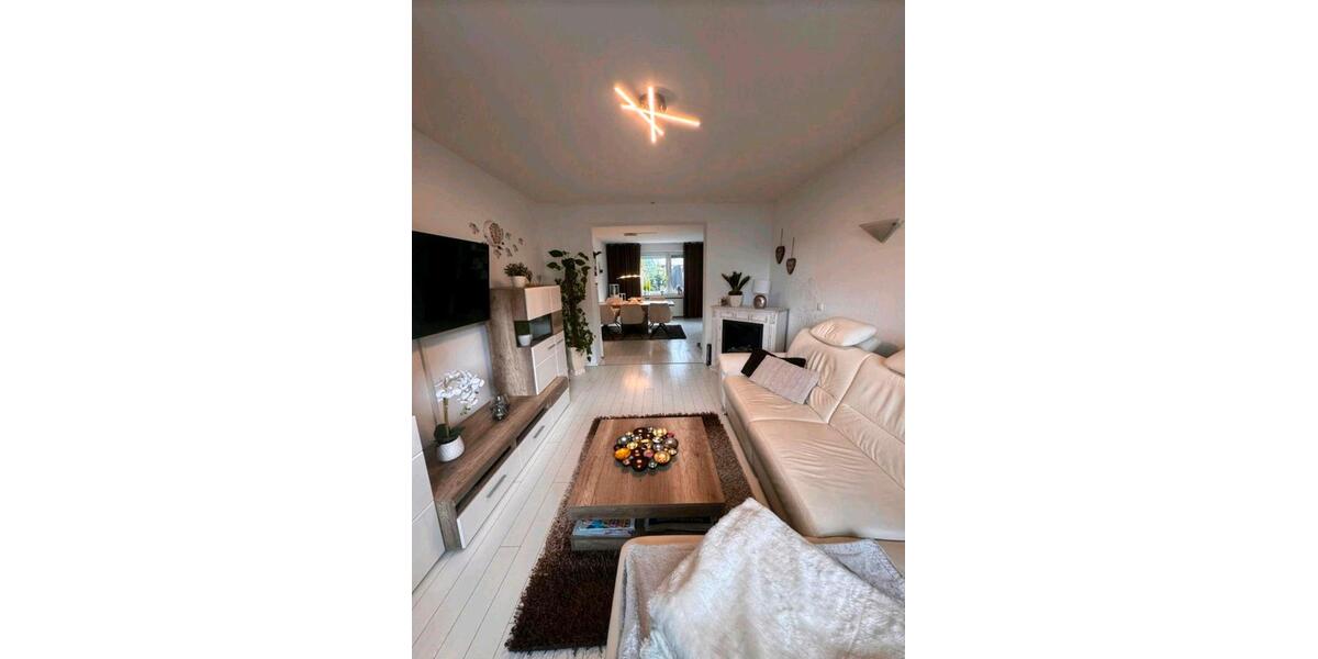 Doppelhaushälfte Duisburg Rheinhausen - 8 Zimmer, 150 m&sup2;, 499.999&euro; | Angebot:27438338