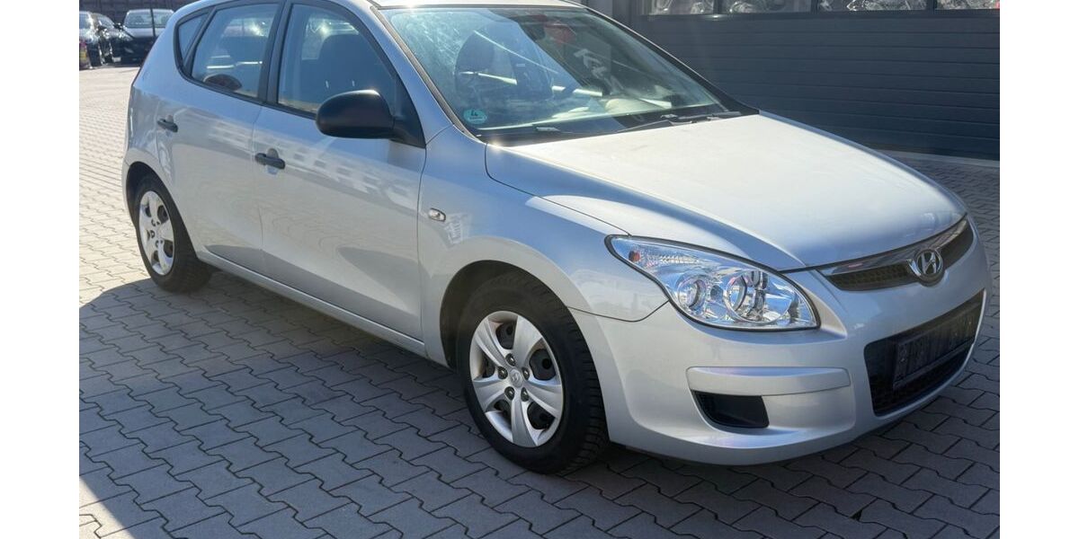 Hyundai i30 14.232 km 1.200 &euro; Gelsenkrichen 45884