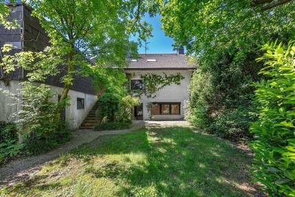 Freistehendes 185 m2 Ein- oder Zweifamilienhaus in Massivbauweise 6 zimmer