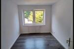 Etagenwohnung Bottrop Feldhausen - 4 Zimmer, 80 m&sup2;, 750&euro; | Angebot:26300584
