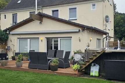 Haus Dortmund Brackel - 9 Zimmer, 235 m&sup2;, 695.000&euro; | Angebot:26789025