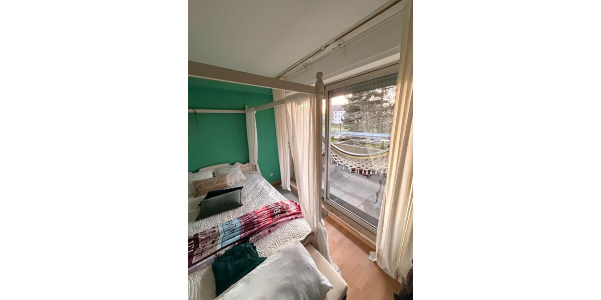 Erdgeschoßwohnung Essen Huttrop - 3 Zimmer, 68 m&sup2;, 169.000&euro; | Angebot:25757602